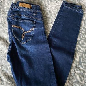 YMI wannabettabutt skinny jeans